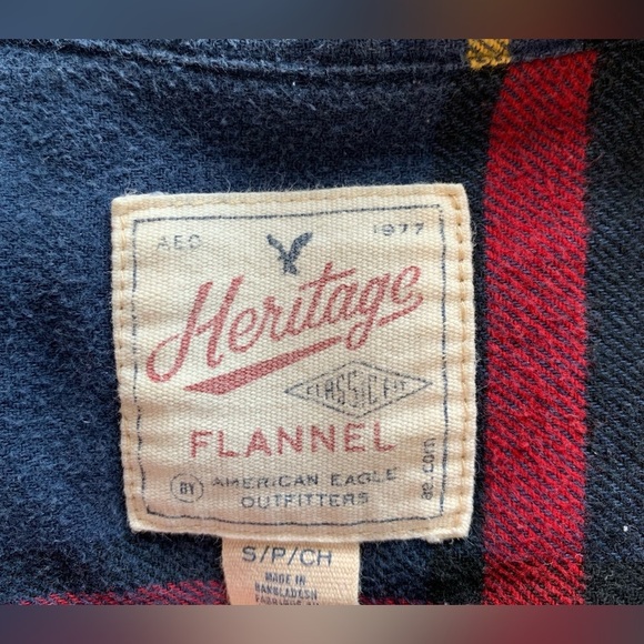 Heritage Classic Fit Flannel from American Eagle - Picture 3 of 4